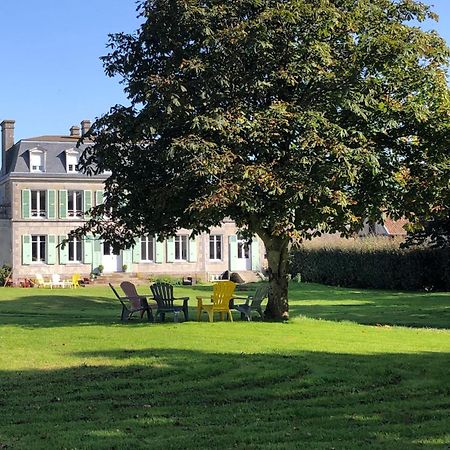 La Maison Du Hommeel Gratot Exterior photo